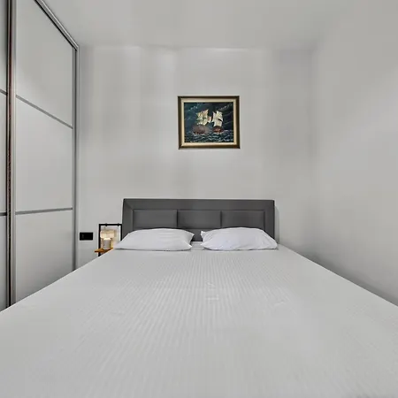 Apartament Lovely Gina