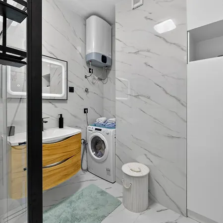 Apartament Lovely Gina